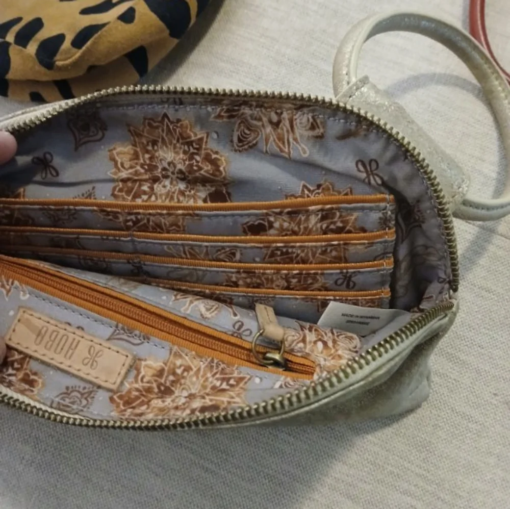 Hobo The Original Wristlet - Picture 3 of 3